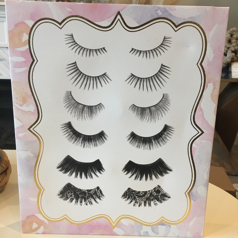 10 x 12 lashes canvas print